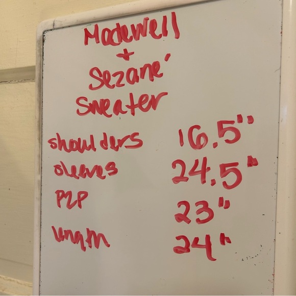 Women's Cable Knit Sweater - White - Picture 10 of 10